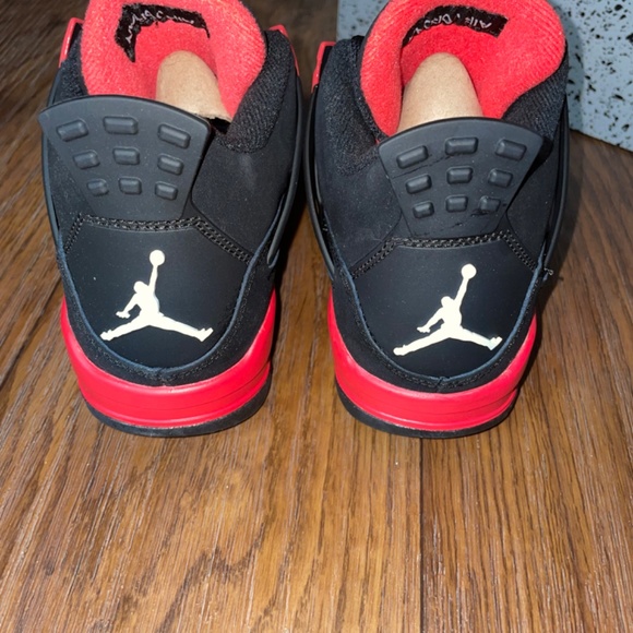 Red Thunder Jordan 4 GS - Picture 4 of 7